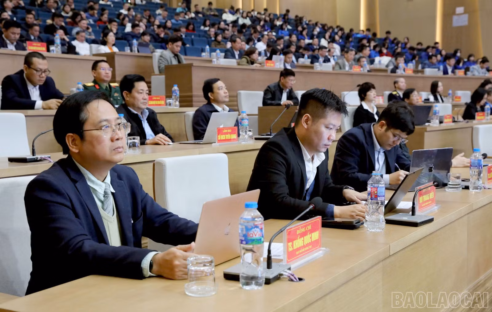 baolaocai-br_z7375598259031-ccf1a0367aae71e4bbd0d946dfac74dc.jpg