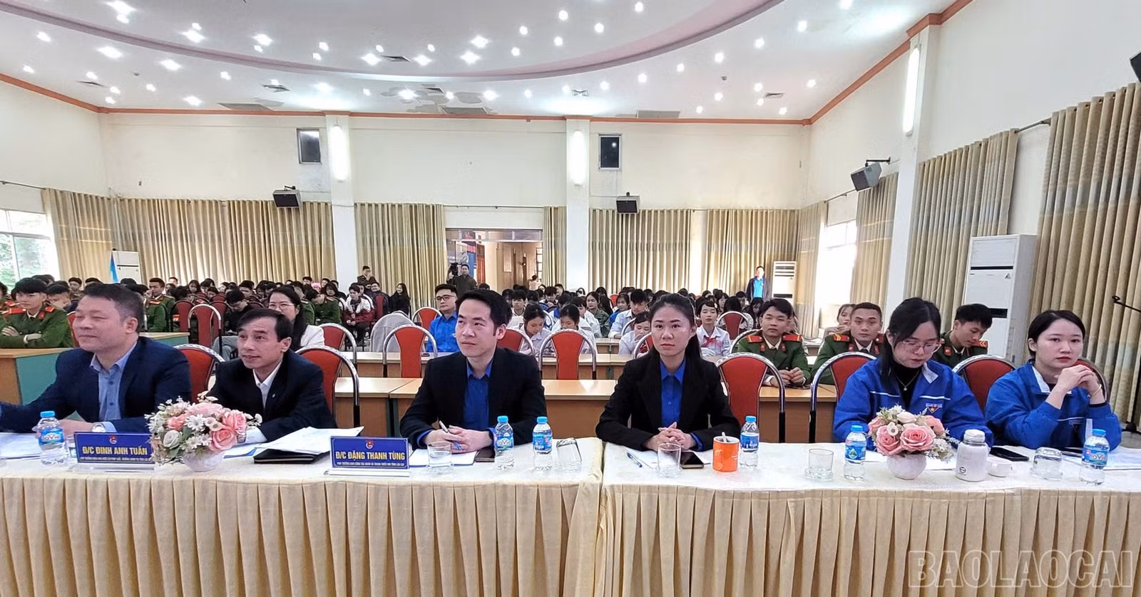 baolaocai-br_19-12-tinhdoan1.jpg