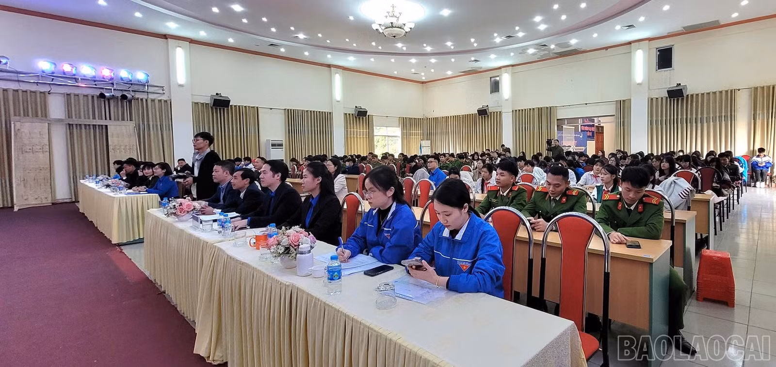 baolaocai-br_19-12-tinhdoan3.jpg