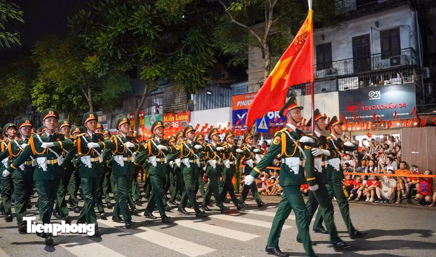 Lễ diễu binh, diễu hành sáng 2/9 được thực hiện với quy mô cấp quốc gia.