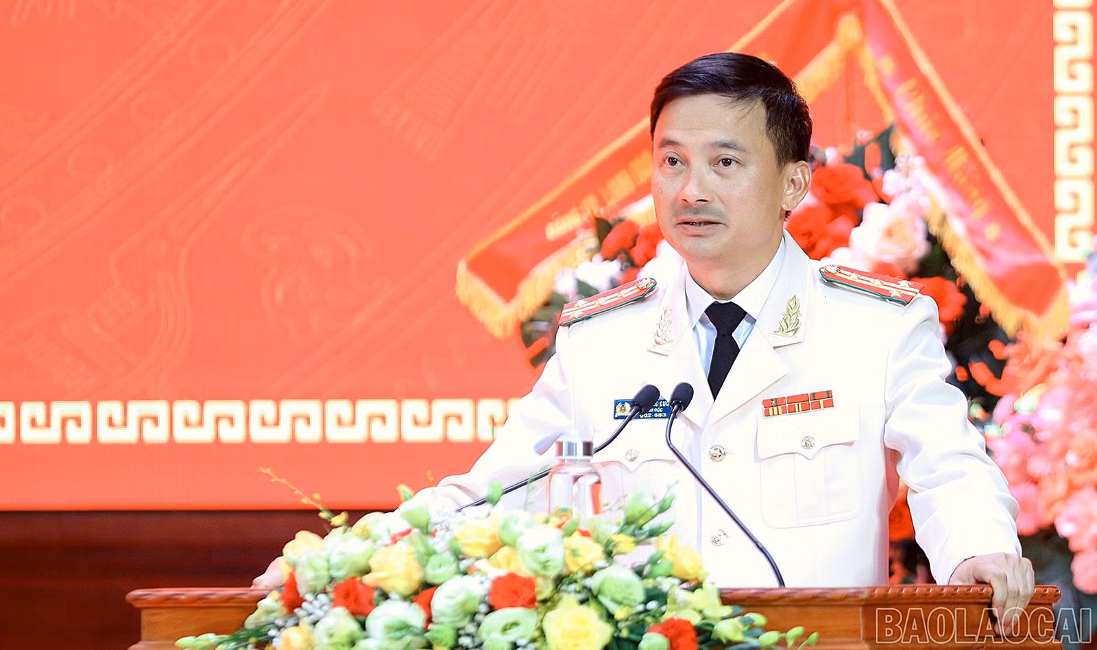 10-80cuong.jpg