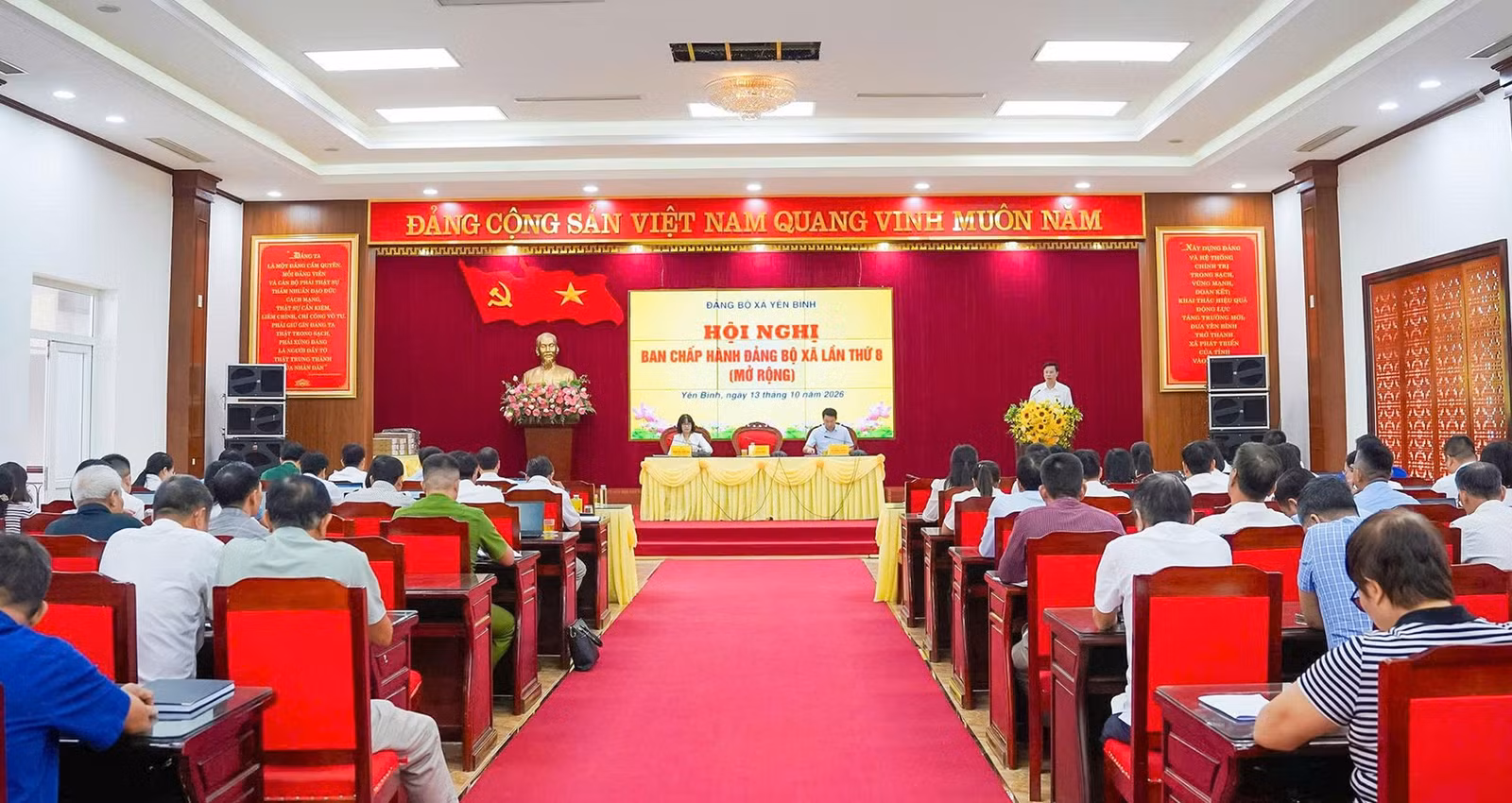 toan-canh-hoi-nghi.jpg