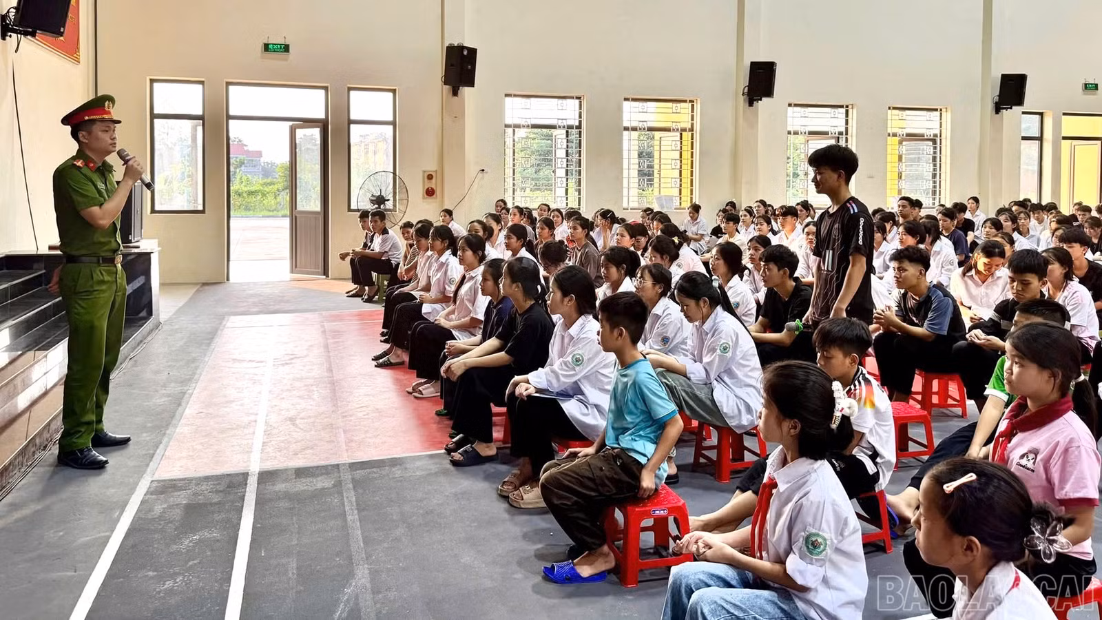 baolaocai-br_21-9-tuyentruyen1.jpg
