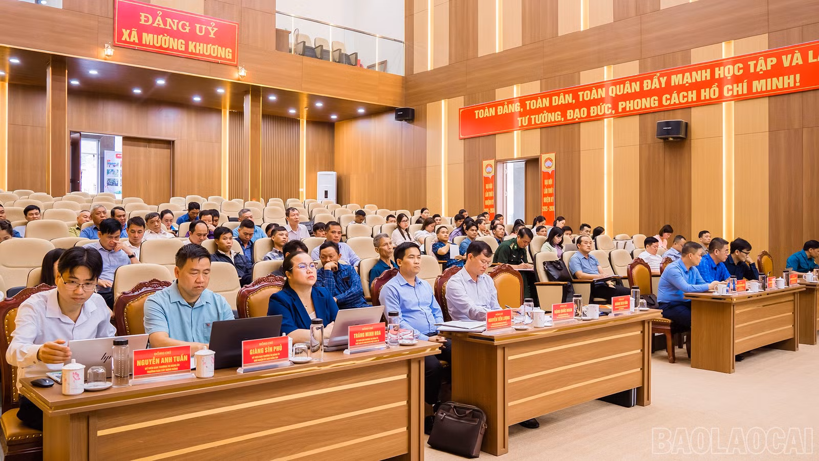 baolaocai-br_27-9-quangcanh2.jpg