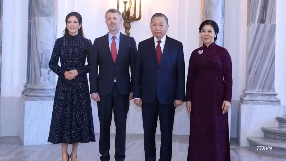 Tổng Bí thư, Chủ tịch nước Tô Lâm và Phu nhân Ngô Phương Ly hội kiến Nhà Vua Đan Mạch Frederik X và Hoàng hậu Mary. (Ảnh: Thống Nhất-TTXVN)