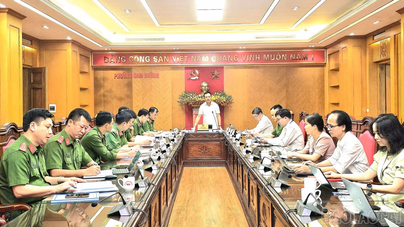 baolaocai-br_26-3-cd1.jpg