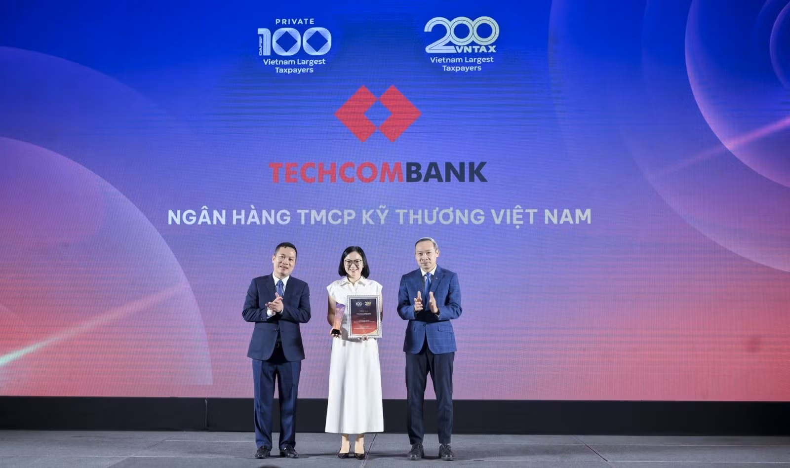 Techcombank là ngân hàng tư nhân nộp ngân sách nhiều nhất Việt Nam 3 năm liên tiếp.