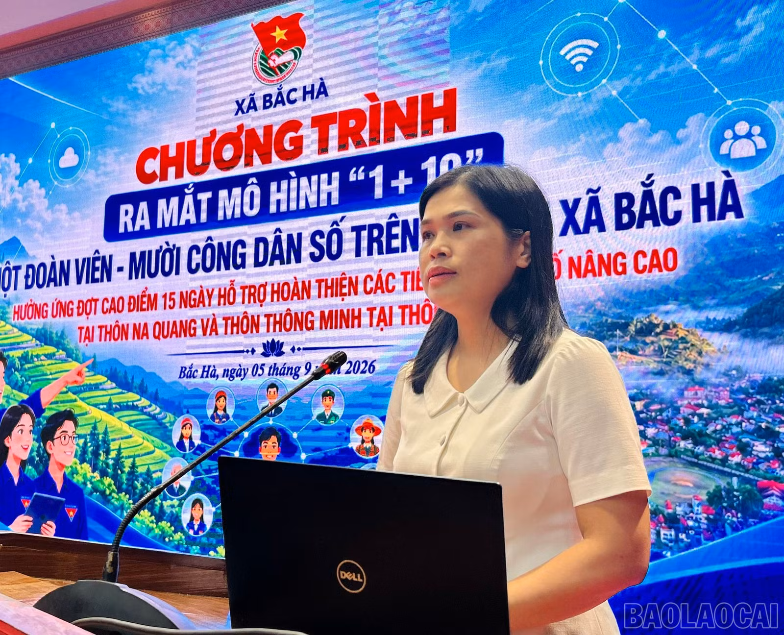 Lãnh đạo phát biểu.