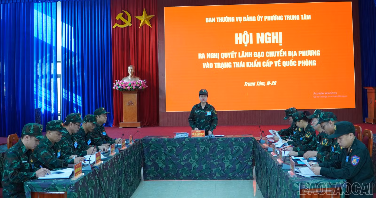 Hội nghị Ban Thường vụ Đảng ủy phường Trung Tâm ra nghị quyết lãnh đạo chuyển địa phương vào trạng thái khẩn cấp về quốc phòng.