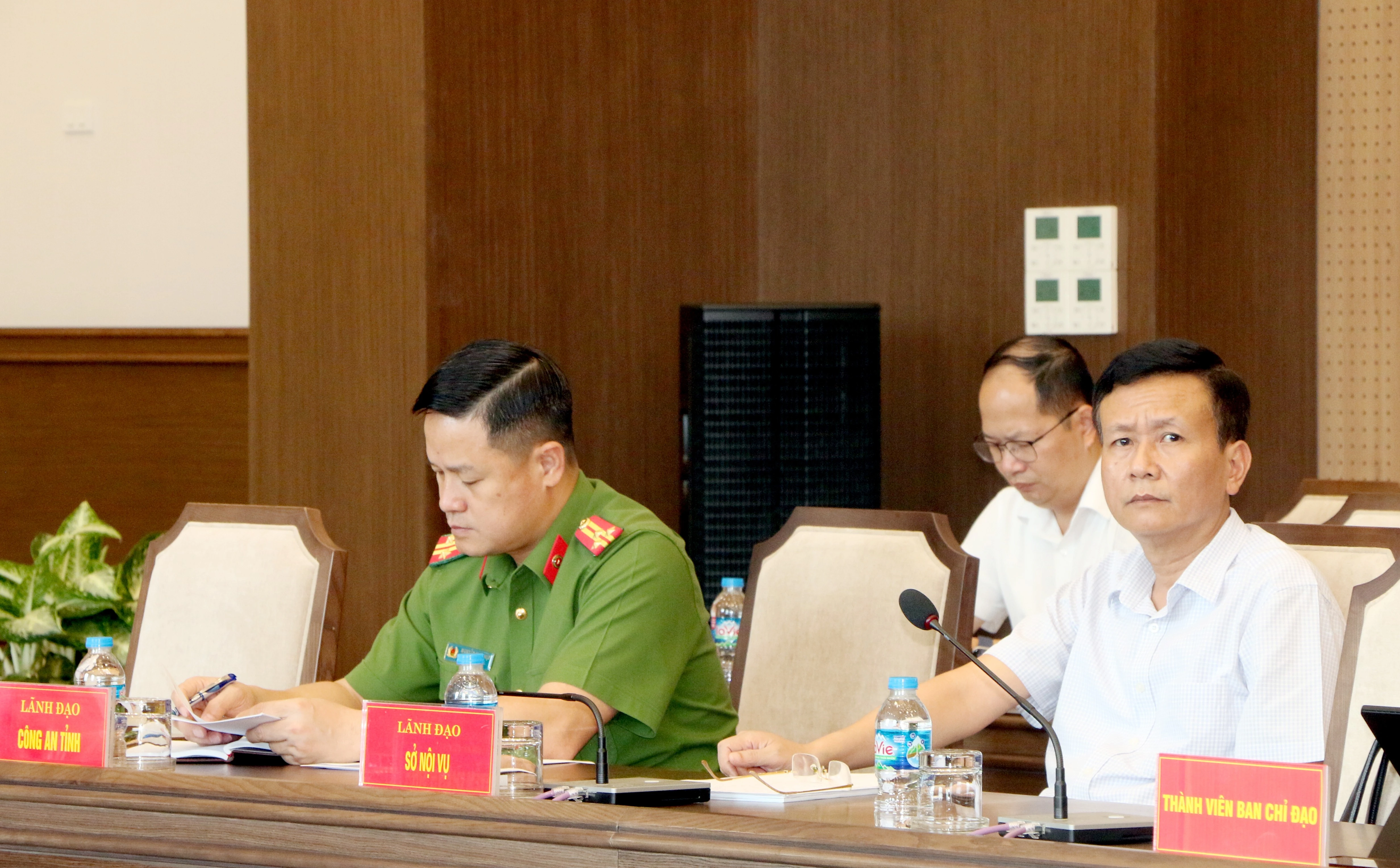 Đại biểu tham dự phiên họp tại điểm cầu tỉnh Lào Cai.