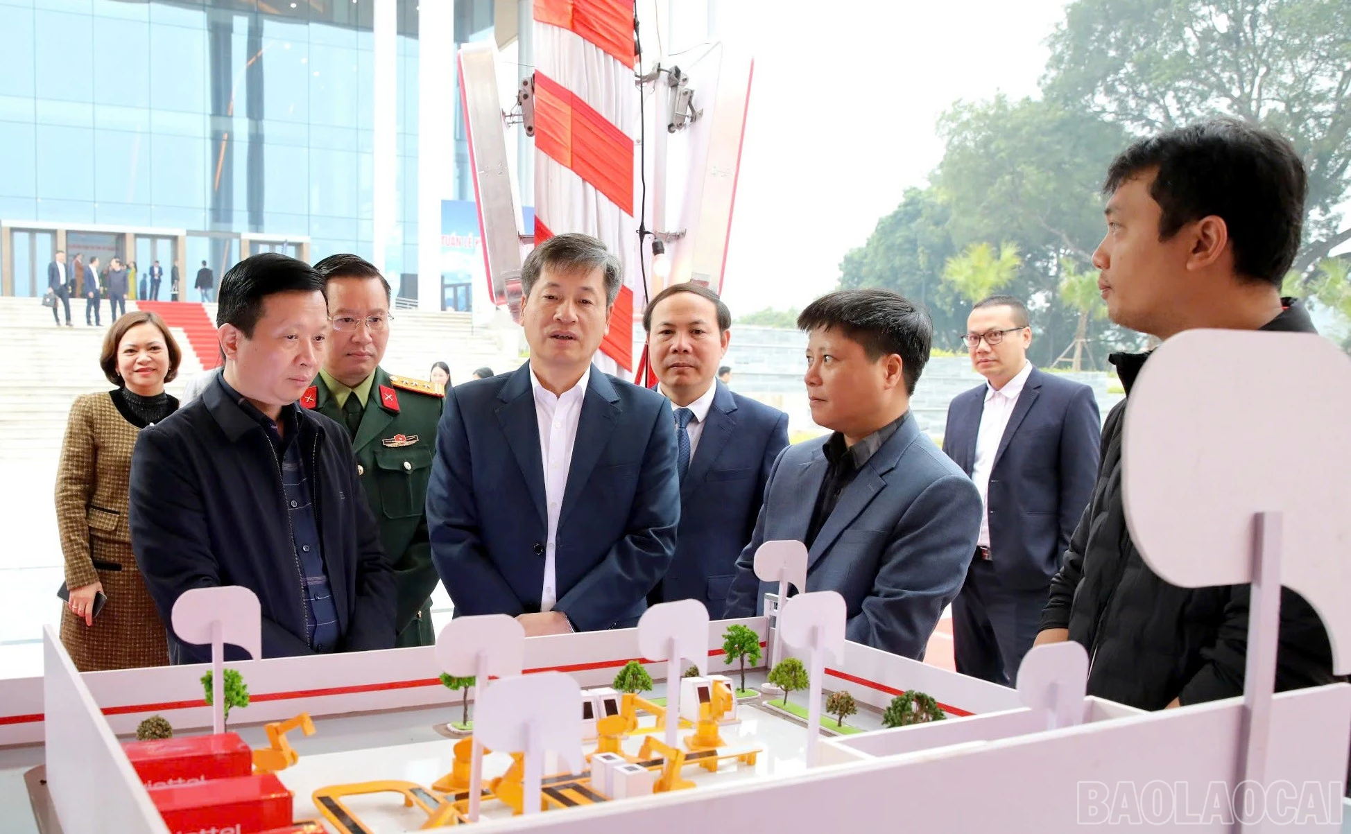 baolaocai-br_z7375546035247-27d15d794ae2a8f18e133506654f18b9.jpg