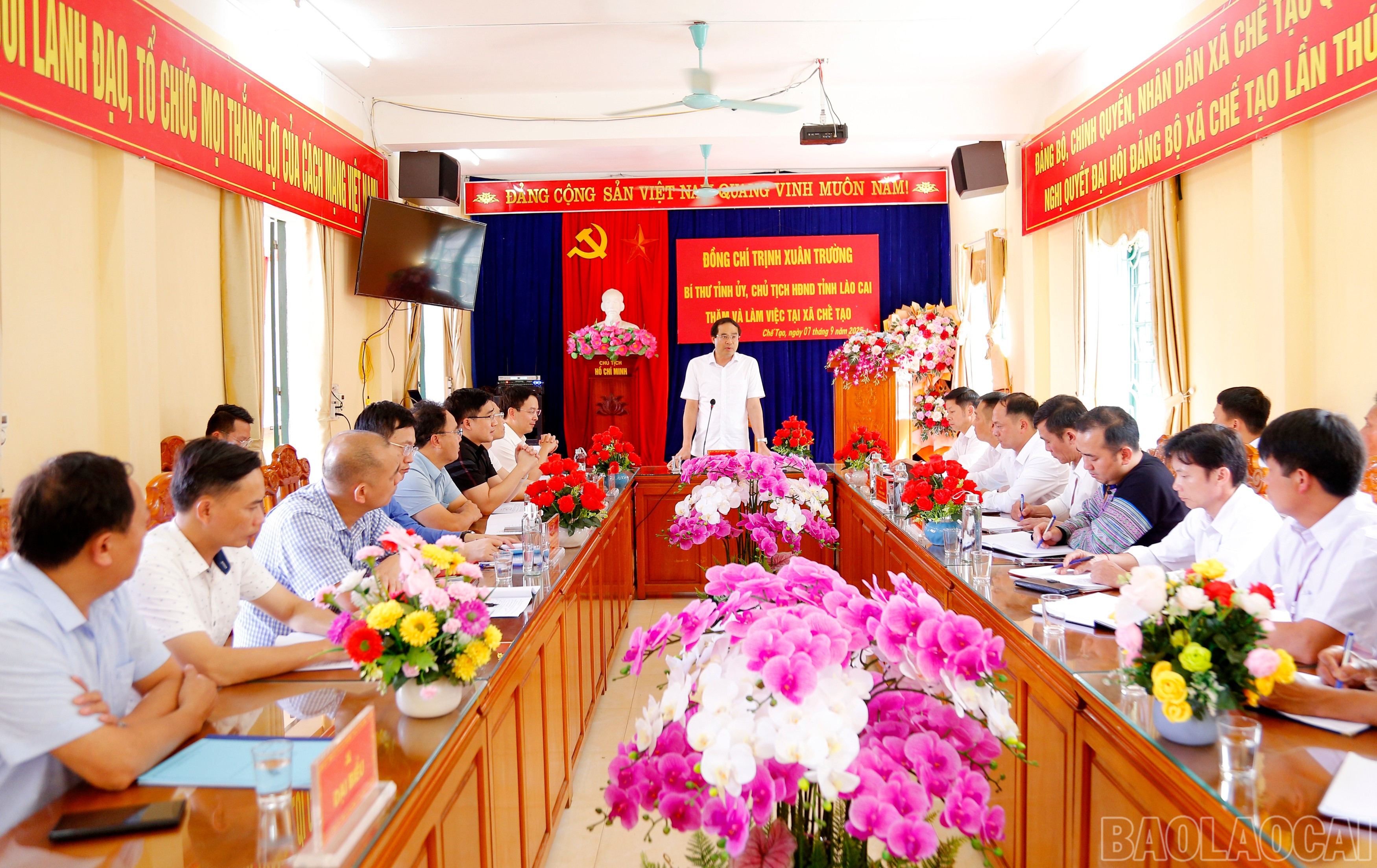 Quang cảnh buổi làm việc. baolaocai-br_mg-7254.jpg