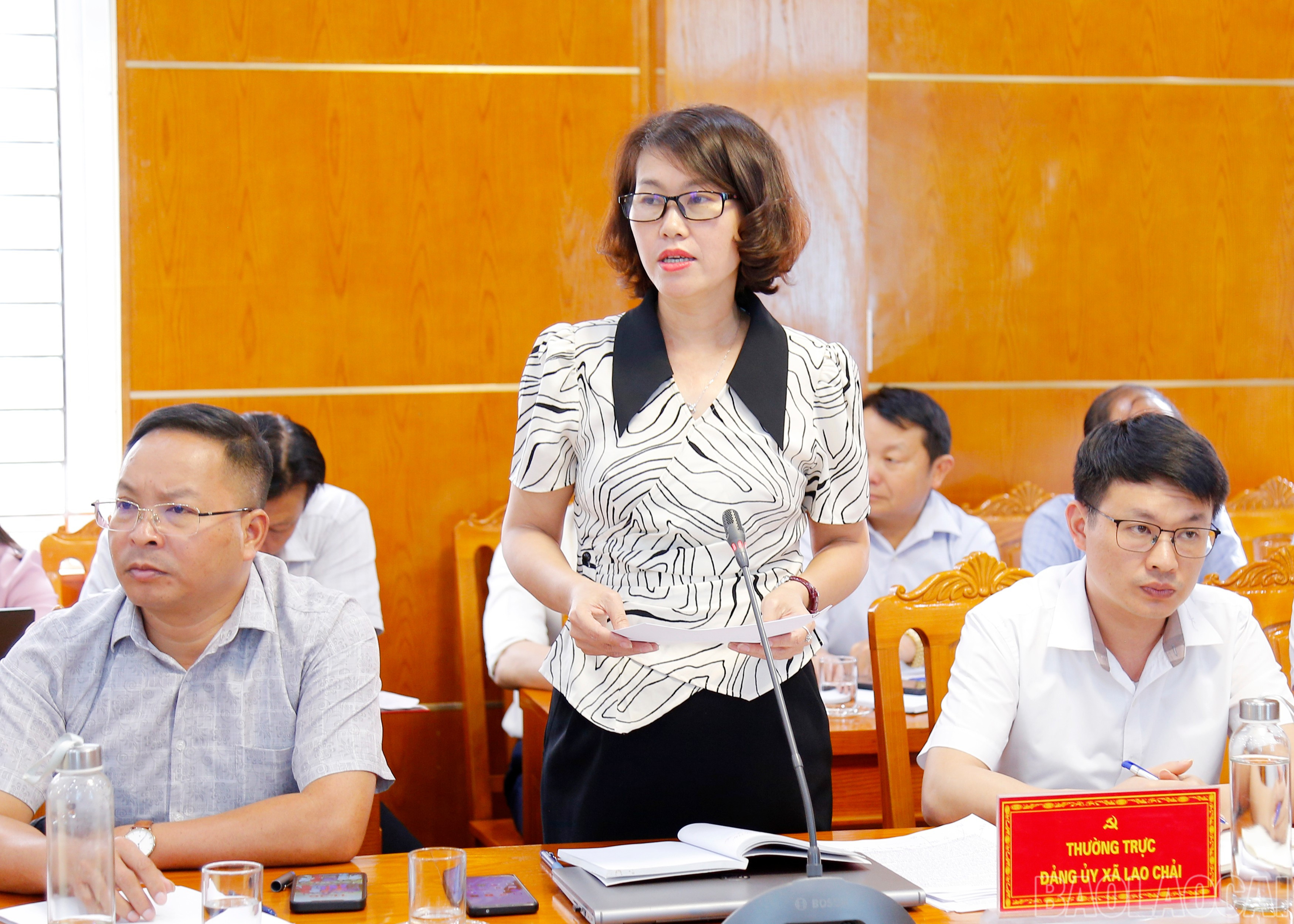 Lãnh đạo xã Lao Chải phát biểu tại buổi làm việc. baolaocai-br_mg-7179.jpg