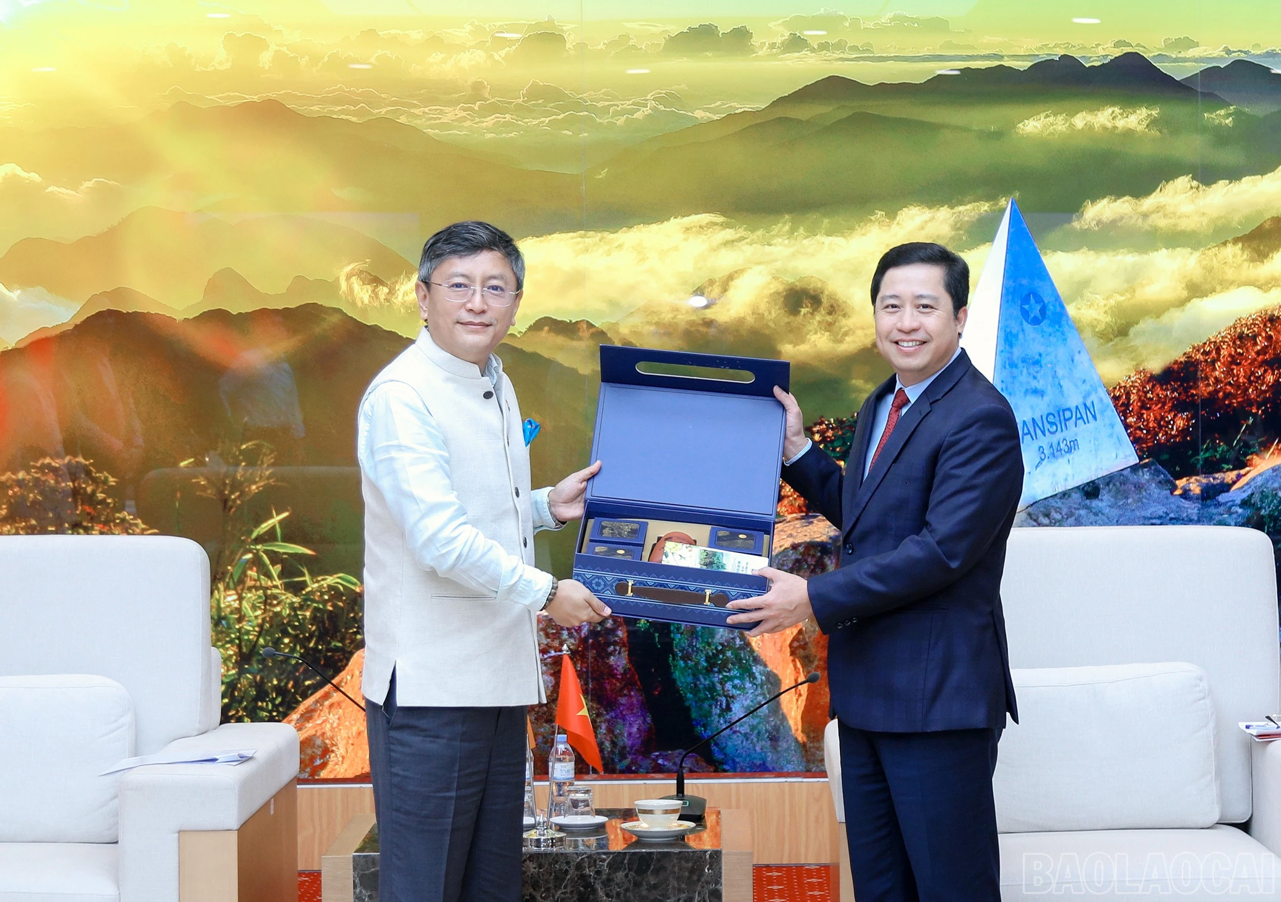 baolaocai-br_7j5a3305.jpg