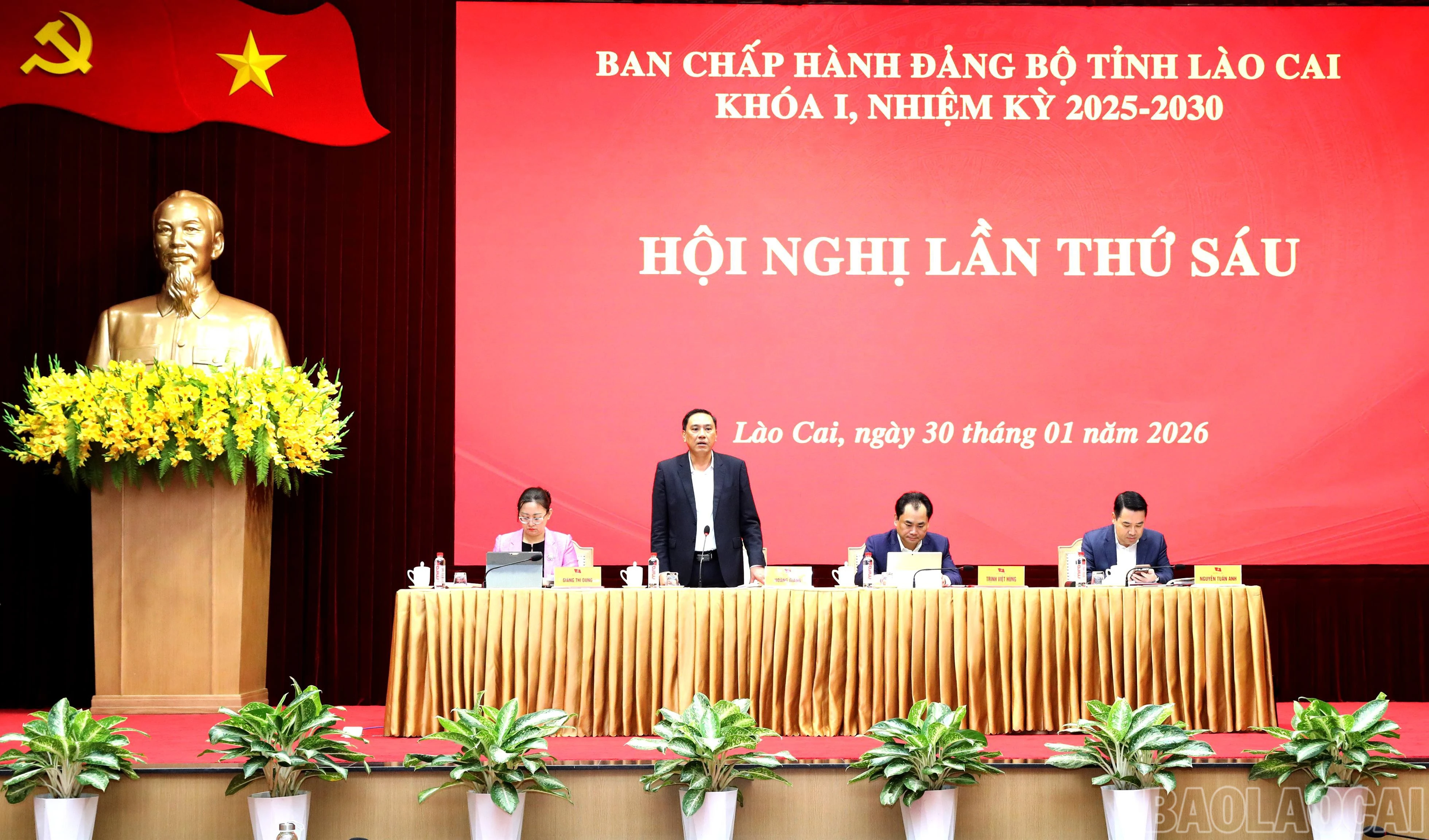 baolaocai-br_4y3a1204chutrihnbch6.jpg