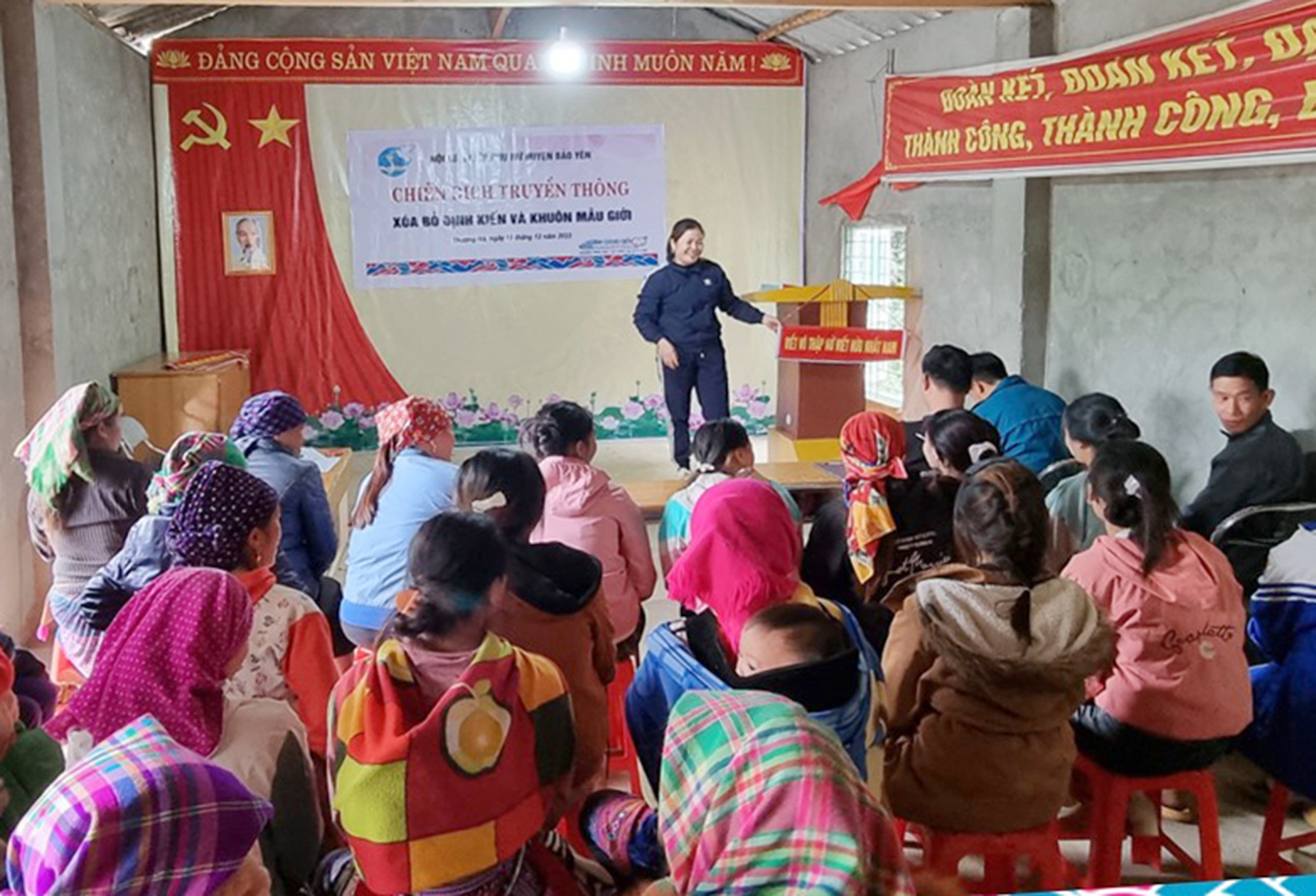 Các buổi truyền thông của Hội Phụ nữ xã Bảo Hà luôn có rất đông hội viên, phụ nữ tham gia. (Ảnh do Hội Phụ nữ xã Thượng Hà cung cấp) 2.JPG