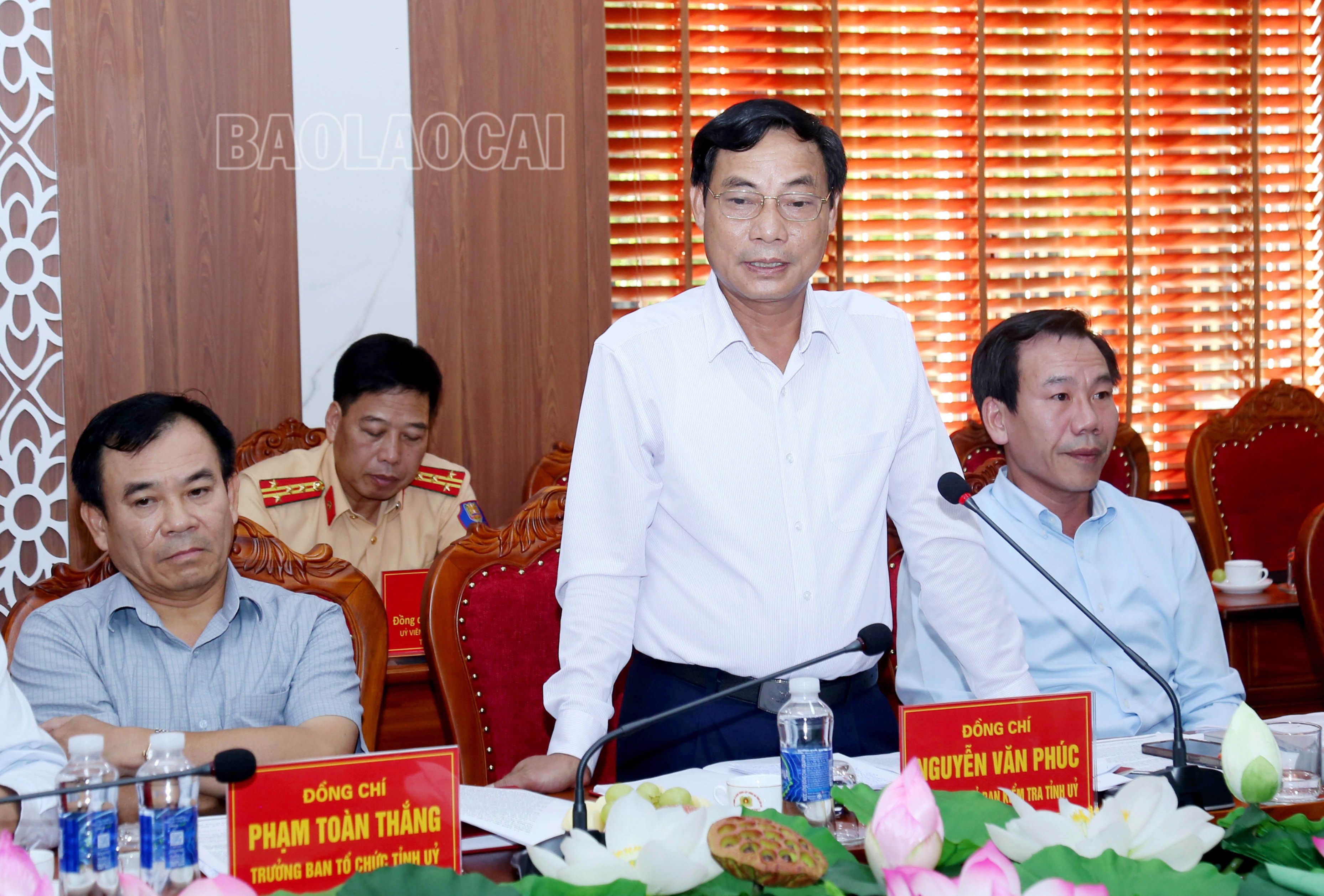 Chủ nhiệm UBKT Tỉnh ủy Nguyễn Văn Phúc phát biểu. IMG_7786.JPG