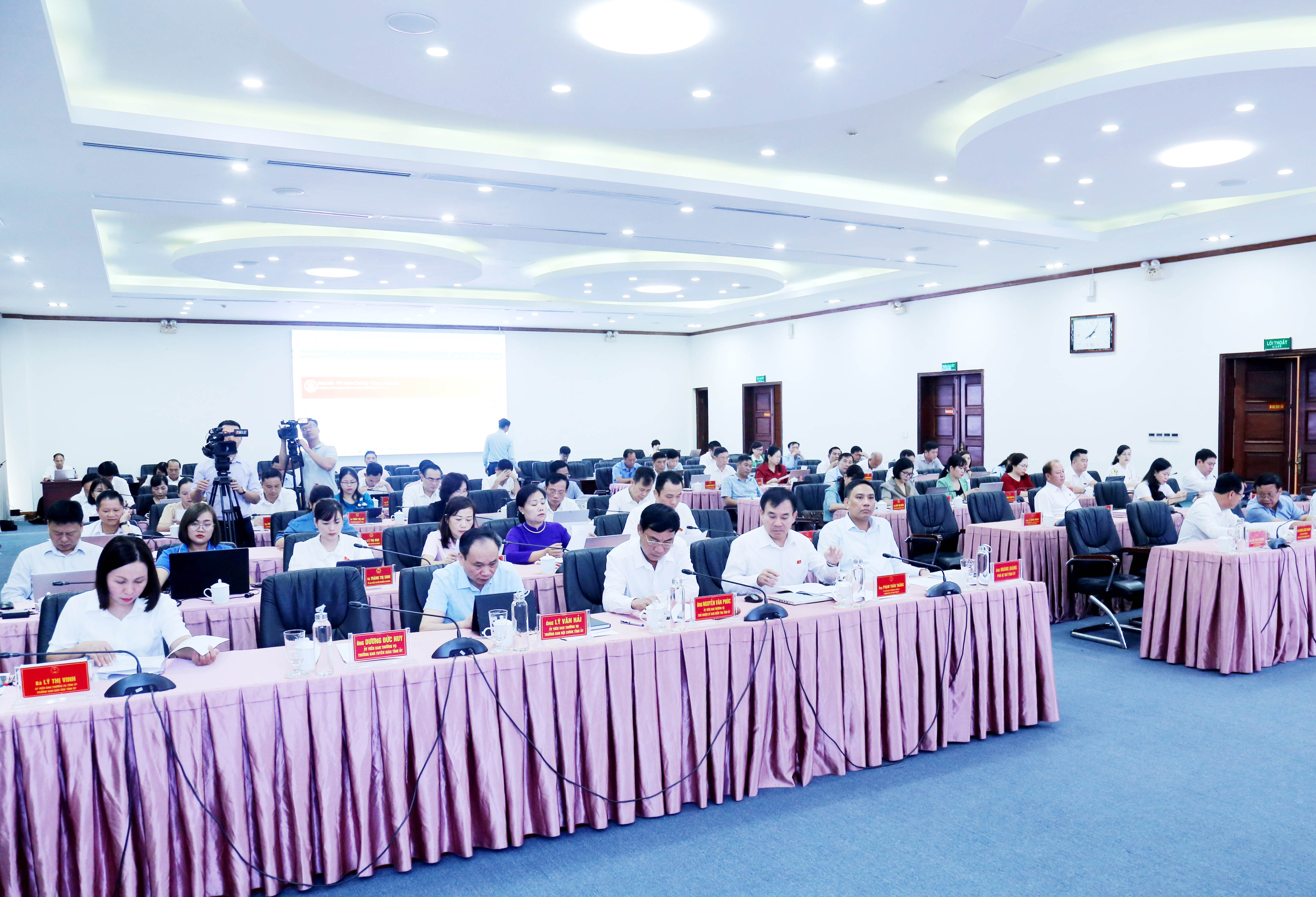 Các đại biểu dự kỳ họp thứ 14. IMG_5558.JPG