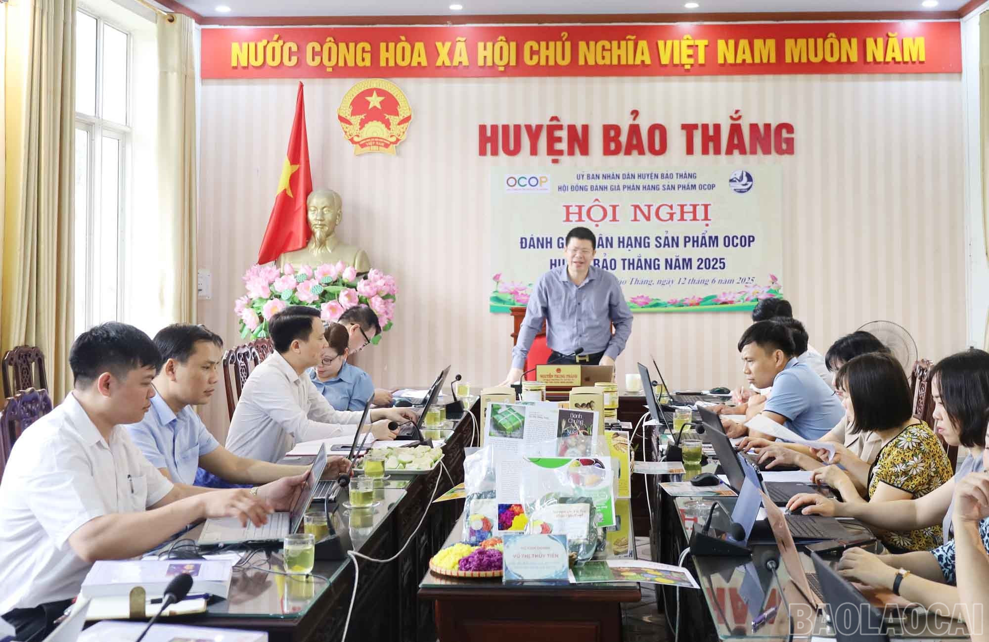 Quang cảnh hội nghị. baolaocai-br_1.jpg