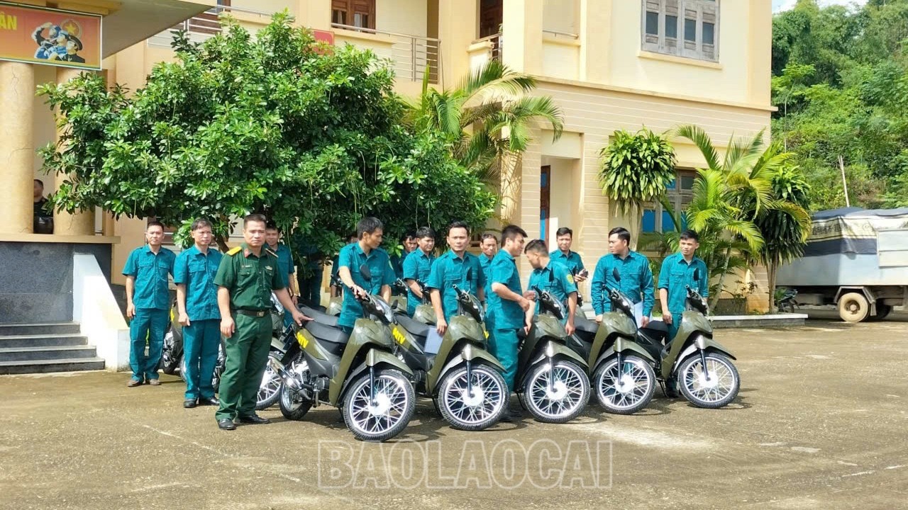 Ban Chỉ huy PTKV 3 - Bảo Yên bàn giao xe cho các Ban CHQS cấp xã bao-yen-2-8398.jpg