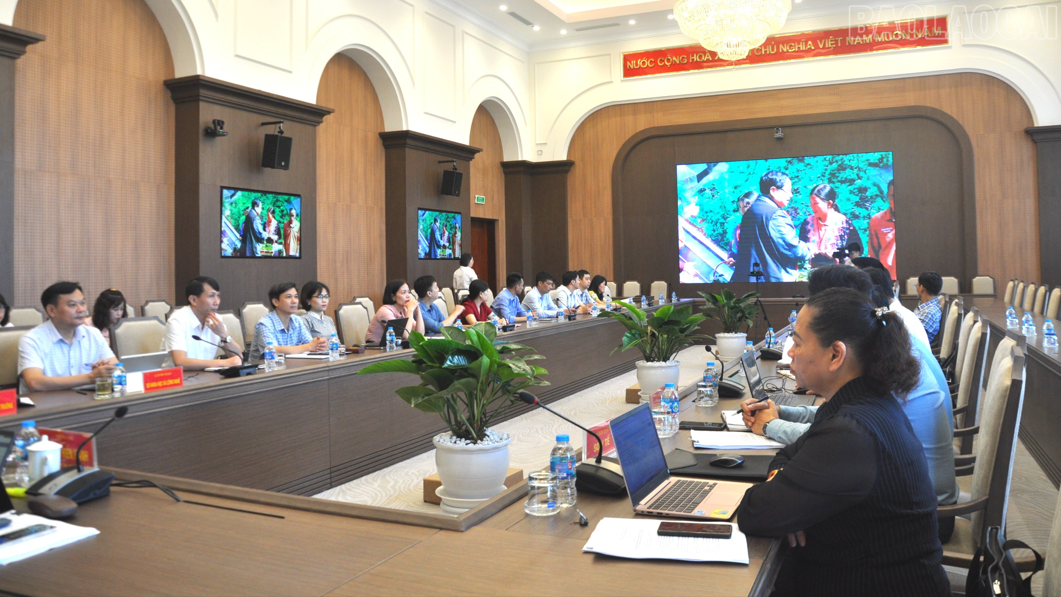 Các đại biểu dự hội nghị tại điểm cầu tỉnh Lào Cai baolaocai-tr_dsc-0076-3014.jpg