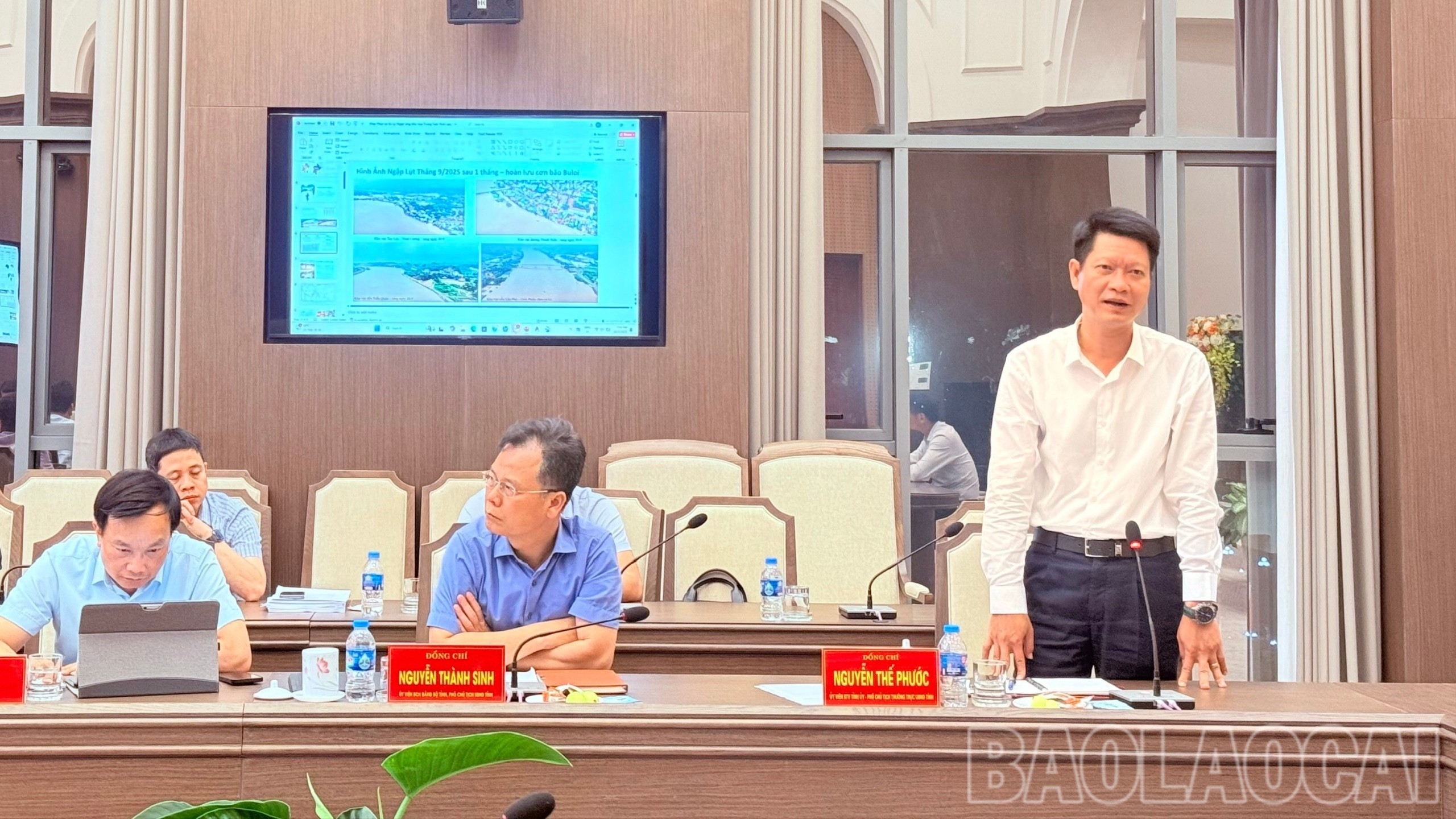 Đồng chí Nguyễn Thế Phước - Ủy viên Ban Thường vụ Tỉnh ủy, Phó Chủ tịch Thường trực UBND tỉnh phát biểu tại buổi làm việc. 10-5360-6918.jpg