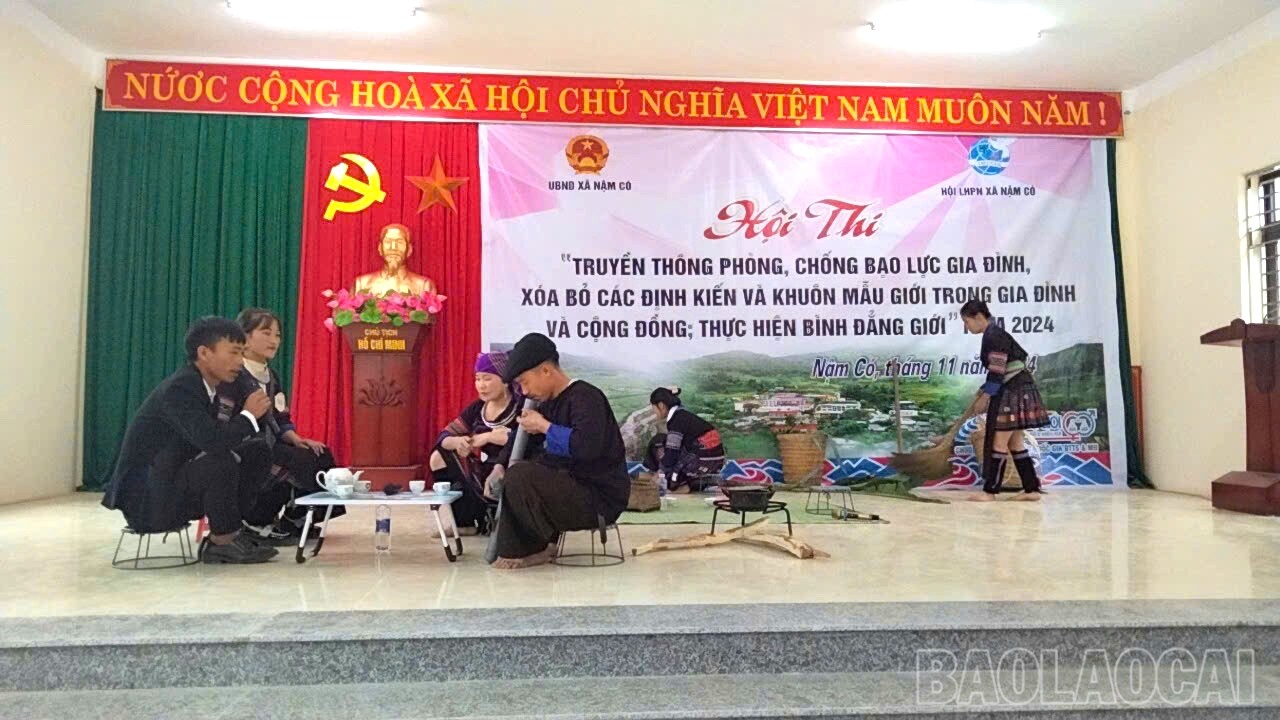 Hội Phụ nữ xã Nậm Có phối hợp tổ chức Hội thi “Truyền thông phòng, chống bạo lực gia đình, xoá bỏ các định kiến và khuôn mẫu giới trong gia đình và cộng đồng, thực hiện bình đẳng giới”. nc-5-3481.jpg