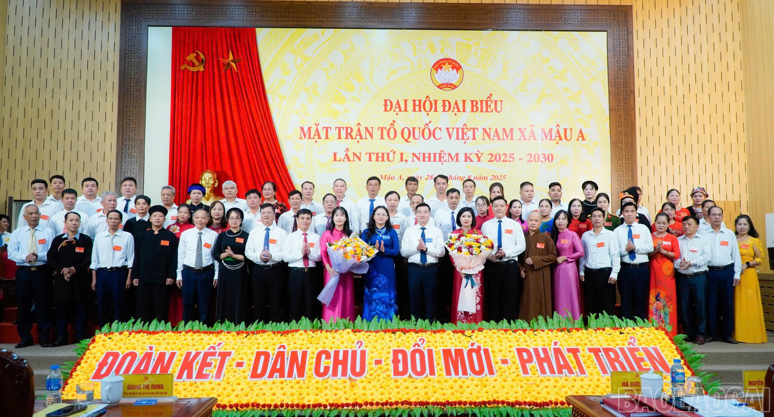 Ủy ban MTTQ xã Mậu A khoá I, nhiệm kỳ 2025 - 2030 ra mắt Đại hội. baolaocai-br_9.jpg