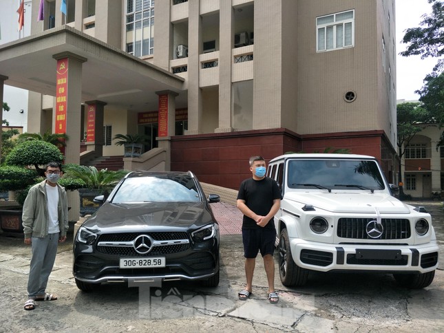 [NÓNG]: Triệt phá đường dây đánh bạc qua mạng cực ‘khủng’, thu giữ 13 siêu xe ảnh 3