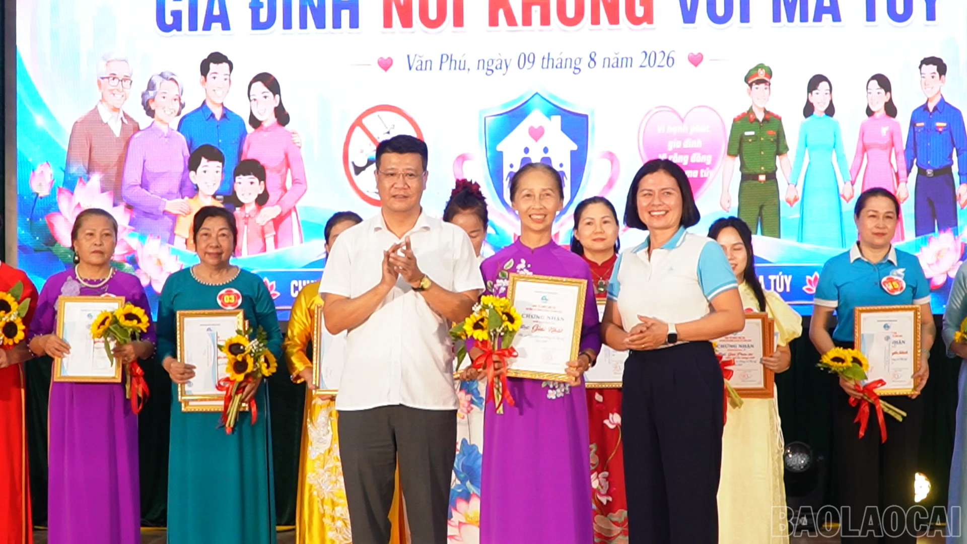 baolaocai-br_sua-giai-nhat.png