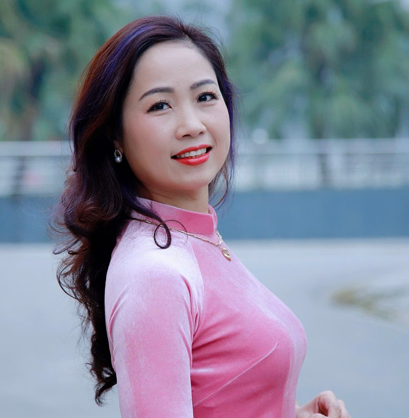 Nghệ sỹ ưu tú Đỗ Thị Thanh Hương - Giám đốc Trung tâm Văn hóa và Điện ảnh tỉnh. nsutth.jpg
