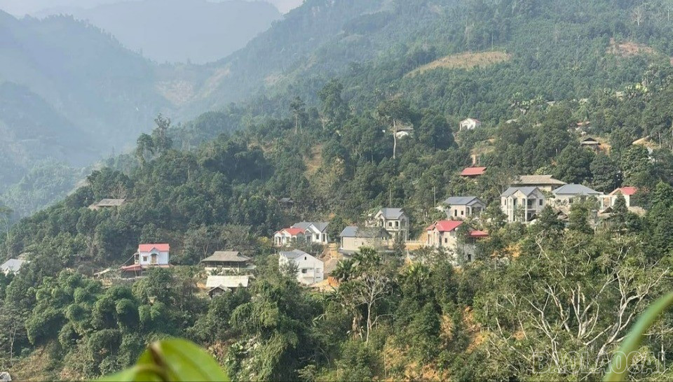 Pemandangan panorama desa Tang Chan. baolaocai-br_z7326670598437-6d9bc941b5242dd838d4af295c005e32-7491.jpg