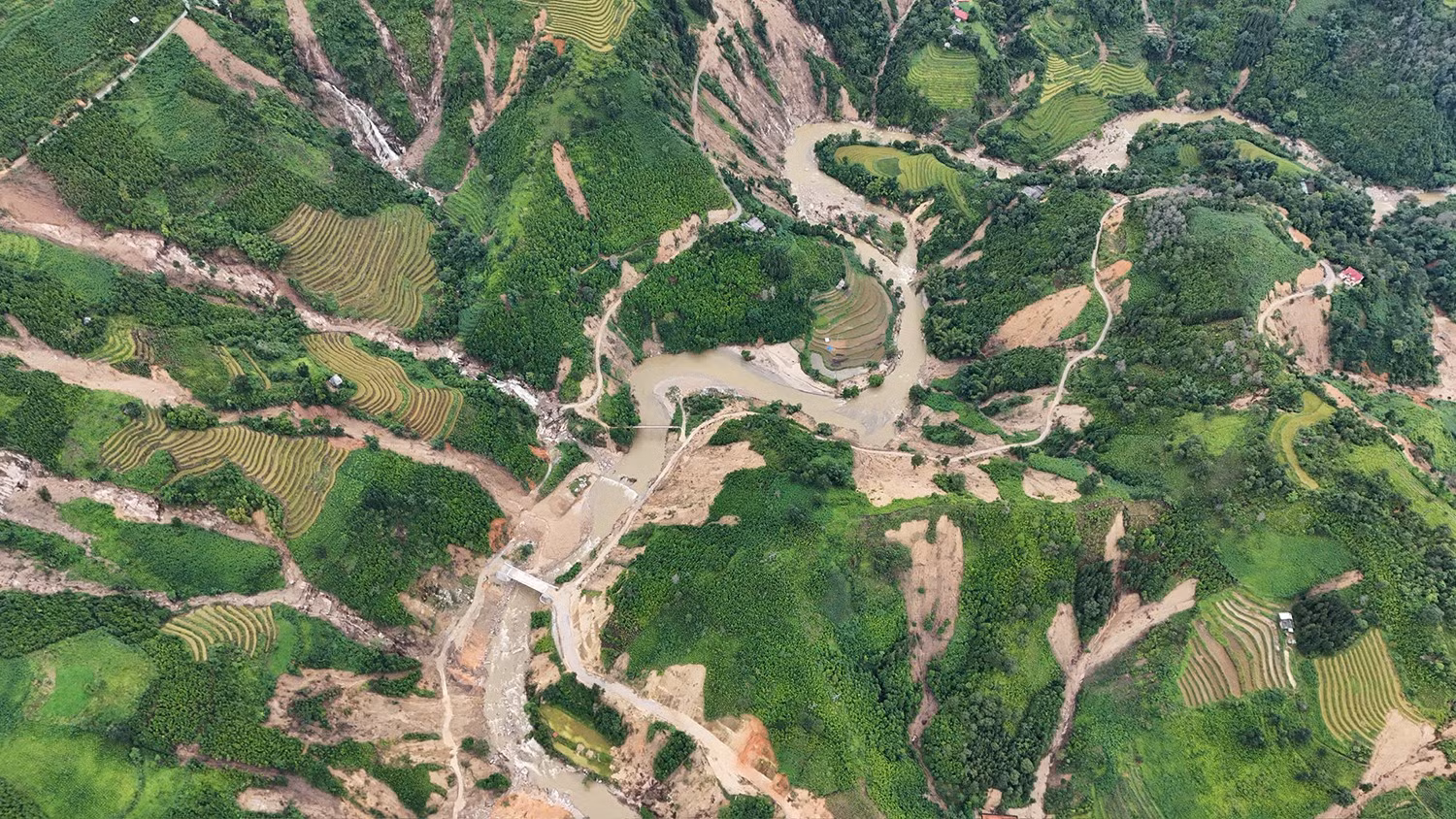 Xã Nậm Khánh nhìn từ trên cao.