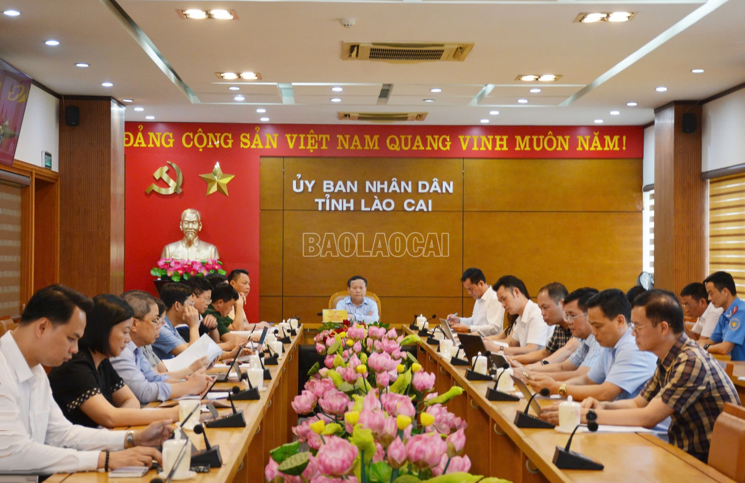 Đồng chí Nguyễn Trọng Hài, Phó Chủ tịch UBND tỉnh chủ trì tại điểm cầu Lào Cai. baolaocai-c_1000047979.jpg