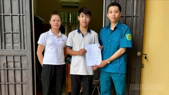 Những thanh niên tình nguyện nhập ngũ