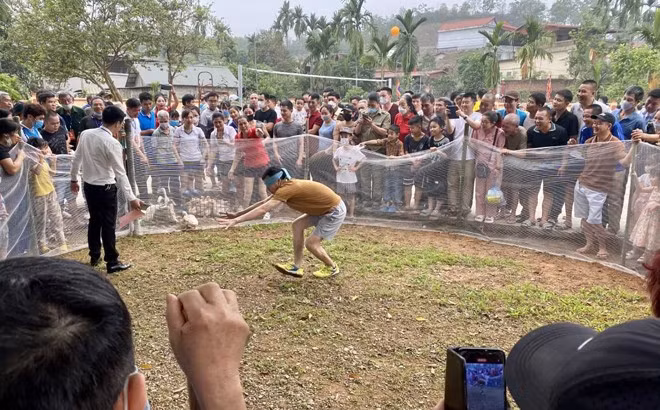 Lễ hội giỗ Mẫu đền Tuần Quán ảnh 2