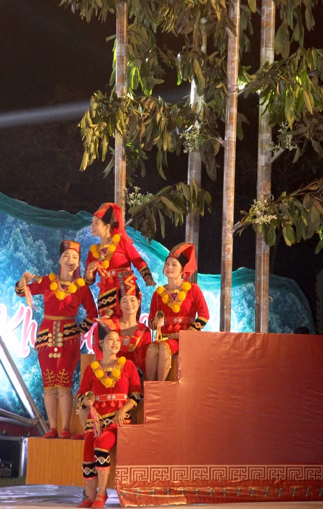 Tưng bừng Lễ hội quế Văn Yên lần III ảnh 7