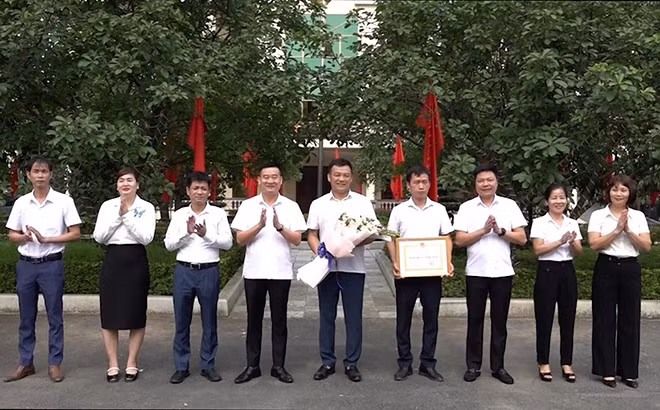 Văn Yên sôi nổi phong trào Sáng tạo trong công vụ ảnh 3