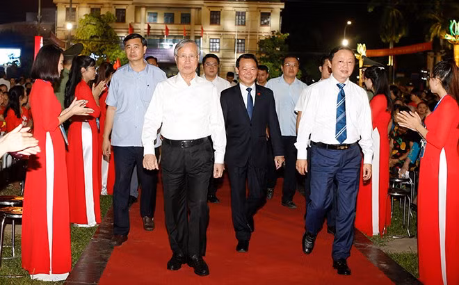Lễ công bố Quy hoạch tỉnh Yên Bái thời kỳ 2021-2030, tầm nhìn đến năm 2050 và Quyết định công nhận thành phố Yên Bái là đô thị loại II ảnh 14