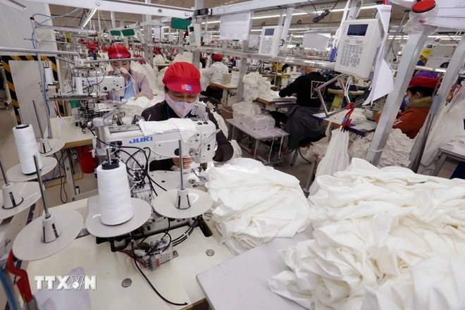 May hàng xuất khẩu.