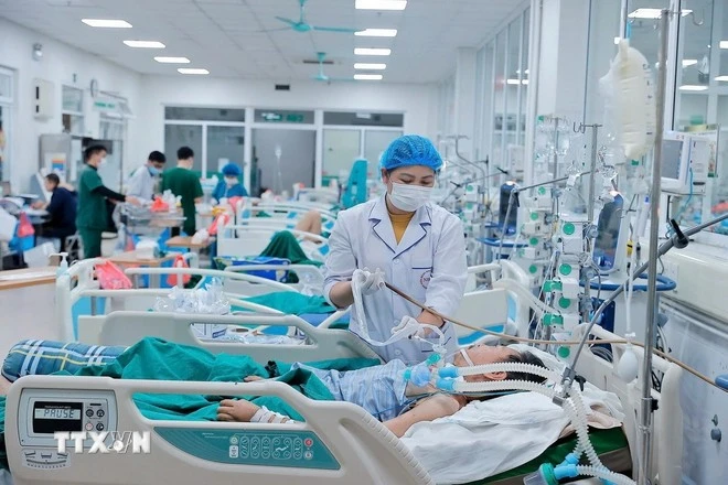 Thời gian gần đây, xuất hiện nhiều ca mắc cúm bị diễn biến nặng, thậm chí nguy kịch; đa số là người có bệnh nền, không kiểm soát tốt bệnh nền.