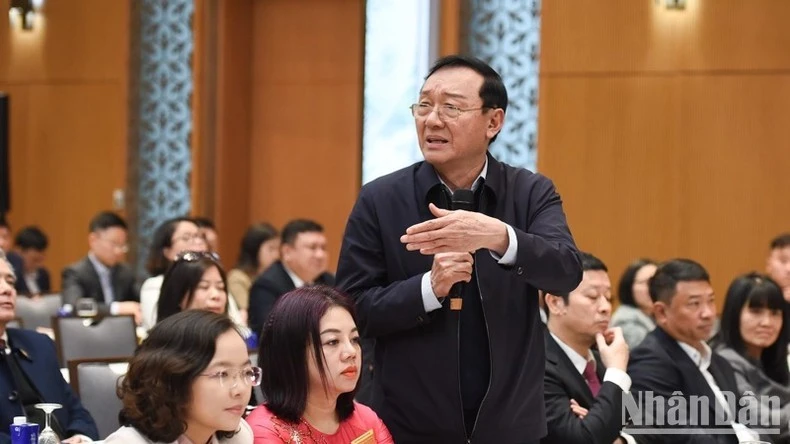 Ông Phan Đăng Tuất, Chủ tịch Hiệp hội Công nghiệp hỗ trợ Việt Nam (VASI) phát biểu ý kiến tại Hội nghị.