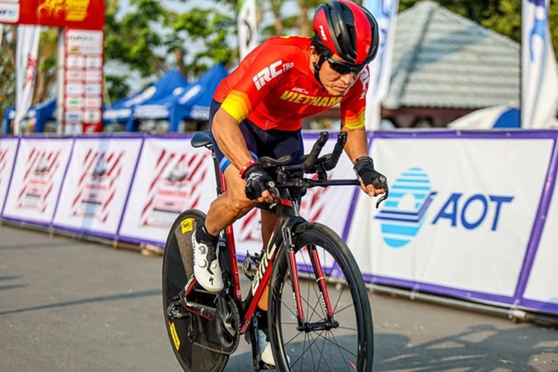 Tay đua Hoàng Hải Nam giành Huy chương Vàng châu Á hệ phong trào.