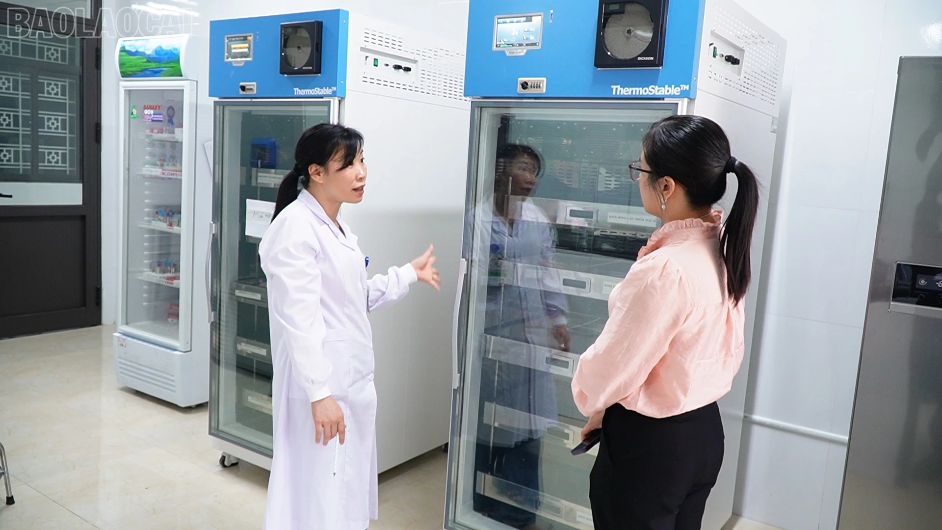 baolaocai-tl_thi-truong-thiet-bi-phong-tam00-04-03-15still001.jpg
