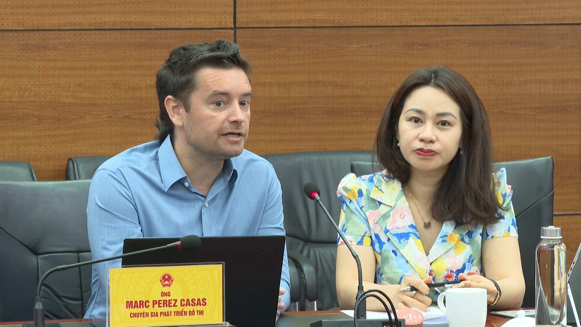 Ông Marc Perez Casas - Chuyên gia Phát triển đô thị đánh giá cao hiệu quả của Dự án GMS 2 tại tỉnh Lào Cai. c561500-17-46-19still006.jpg