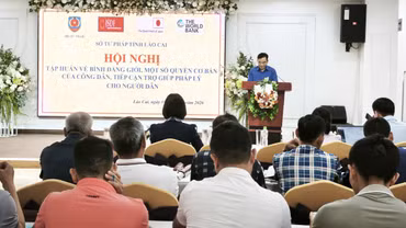 Hơn 50 cán bộ xã và người dân được trang bị kiến thức về bình đẳng giới