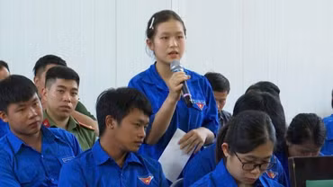Bản Xèo: Thường trực Đảng ủy đối thoại với đoàn viên, thanh niên