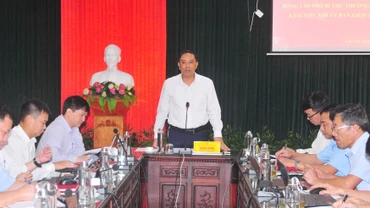 Đồng chí Phó Bí thư Thường trực Tỉnh ủy Hoàng Giang làm việc với Ủy Ban kiểm tra Tỉnh ủy