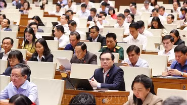 Chủ tịch Quốc hội phê chuẩn Trưởng đoàn đại biểu Quốc hội khóa XVI của 28 tỉnh