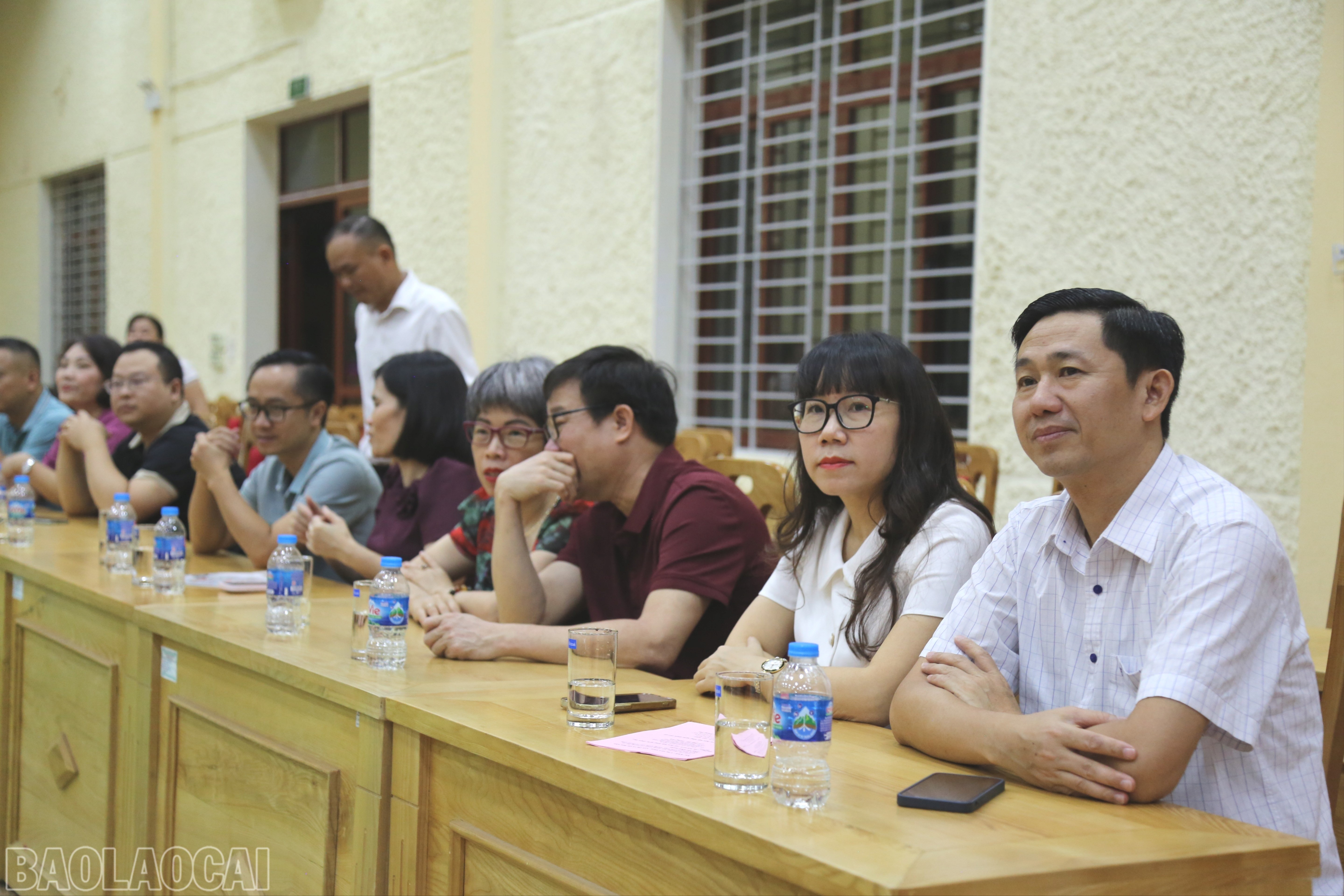 Đại biểu dự chương trình. bl-cici4295.jpg